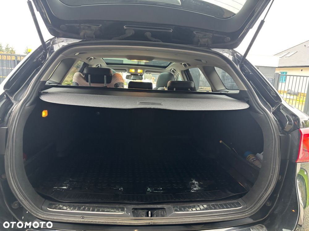 Toyota Avensis 2.0 D-4D Prestige - 12