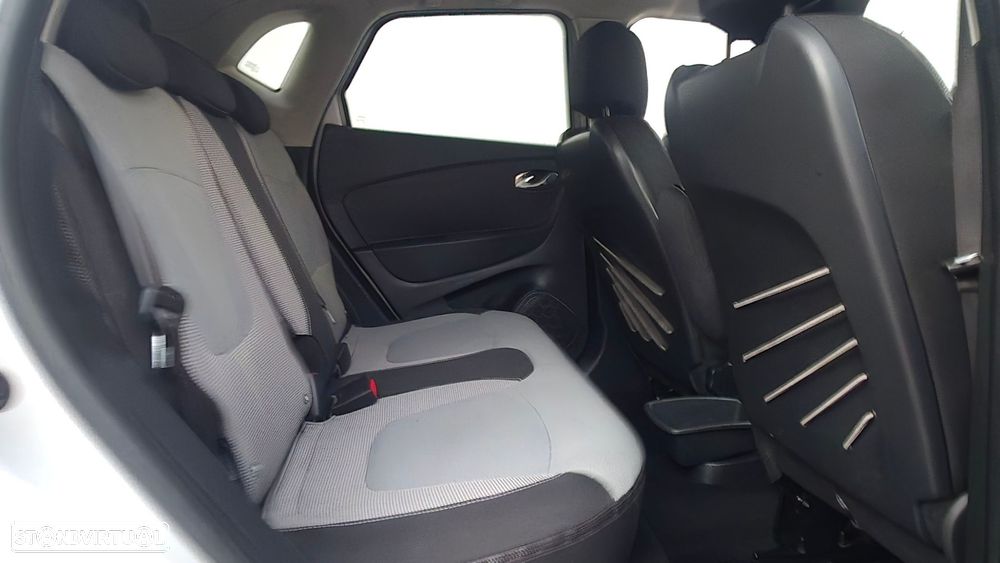 Renault Captur 1.5 dCi Exclusive - 17