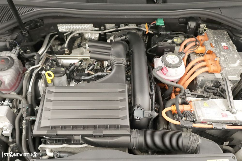 Audi A3 Sportback 45 TFSIe S line - 26