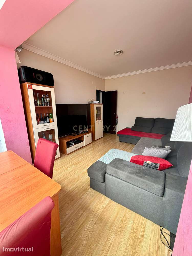 Apartamento T 2 (3 assoalhadas) Monte Abraão-Sintra - Grande imagem: 3/10