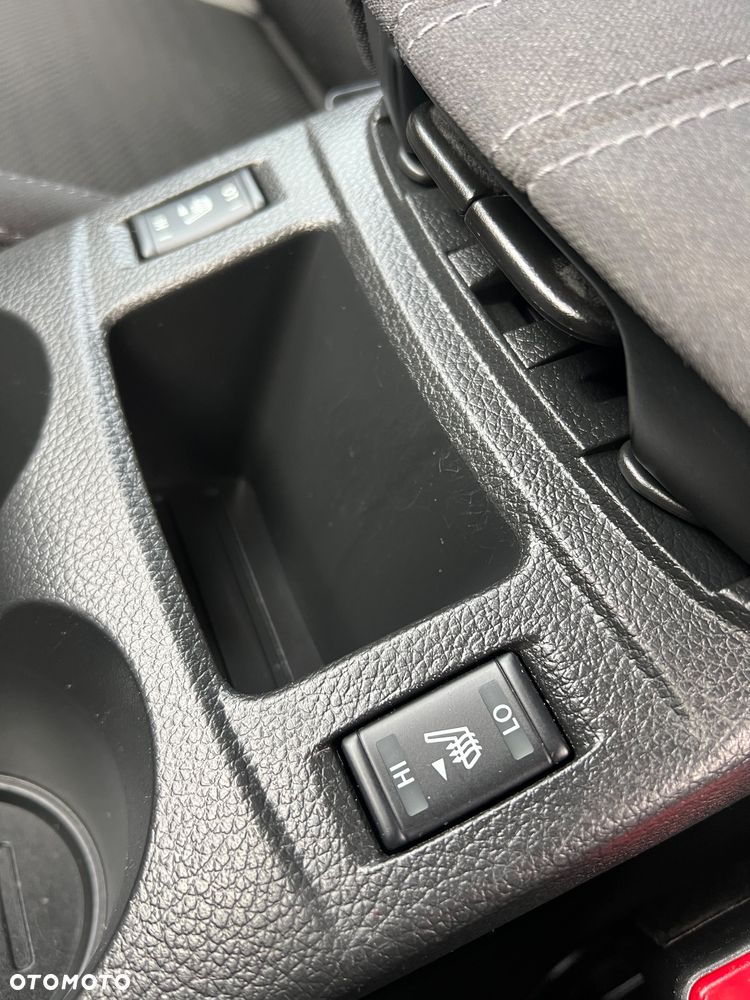 Nissan Qashqai 1.6 DIG-T TEKNA+ - 27