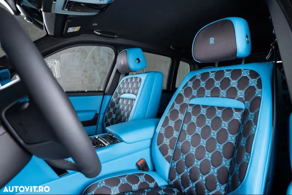 Rolls-Royce Cullinan - 15