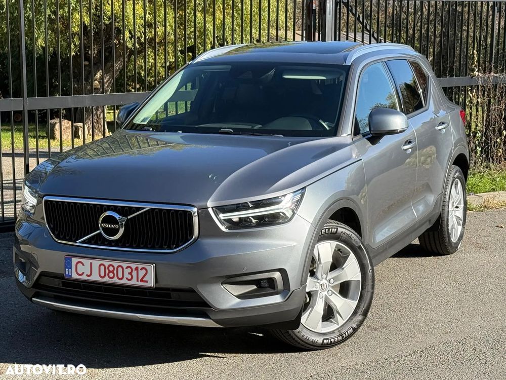 Volvo XC 40 D4 AWD Momentum Pro - 11
