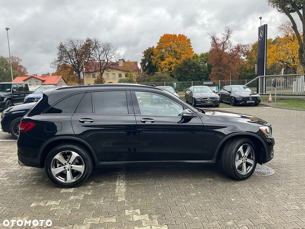 Mercedes-Benz GLC - 13