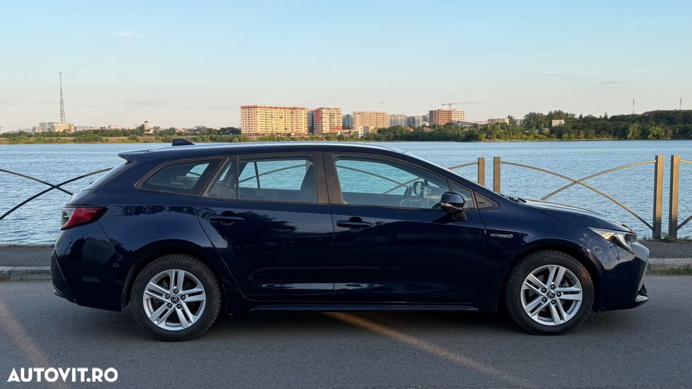 Toyota Corolla - 6