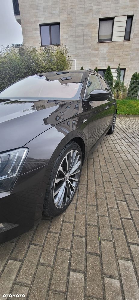 Skoda Superb 2.0 TDI L&K DSG - 12