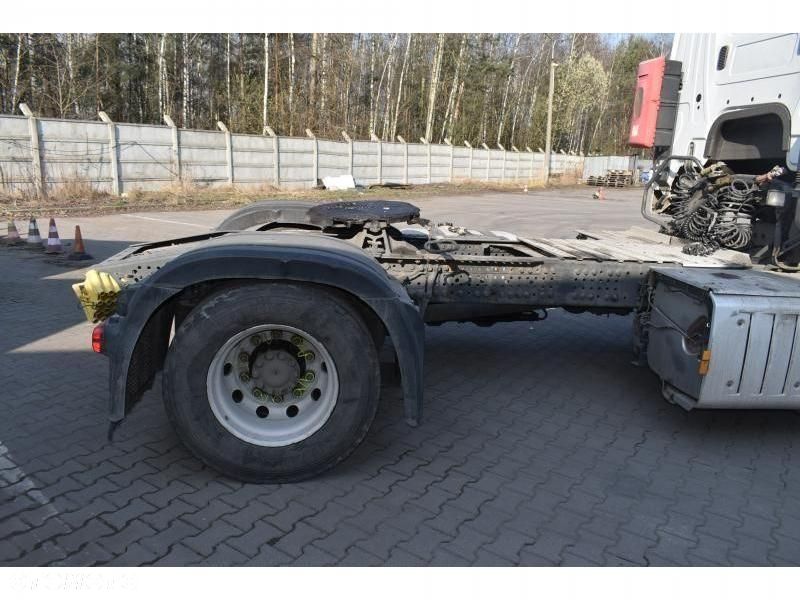 Mercedes-Benz Actros - 15