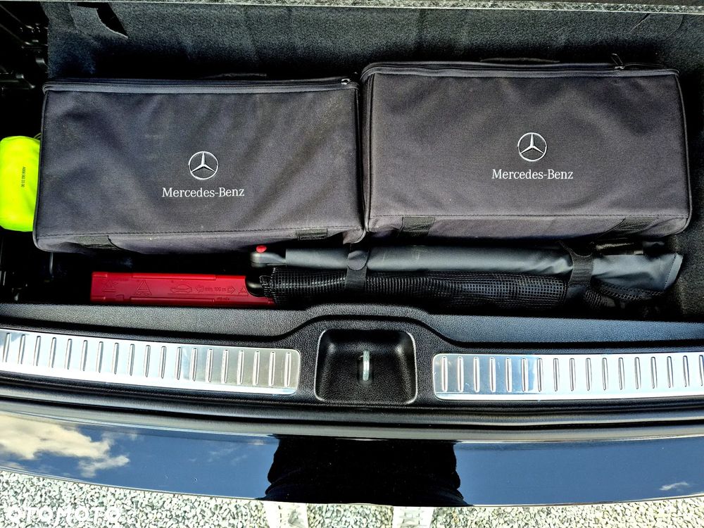 Mercedes-Benz GLC 300 e 4-Matic - 24