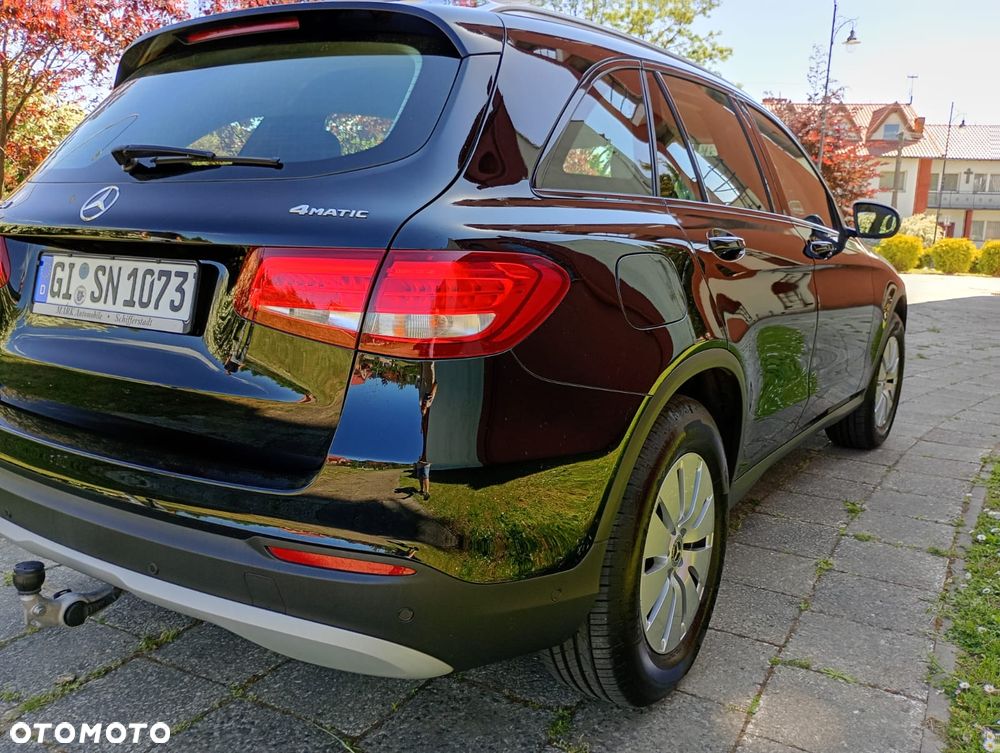 Mercedes-Benz GLC - 30