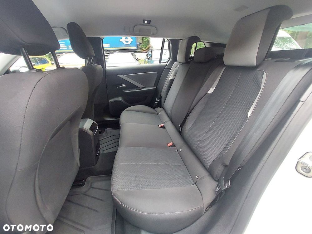 Opel Astra - 11