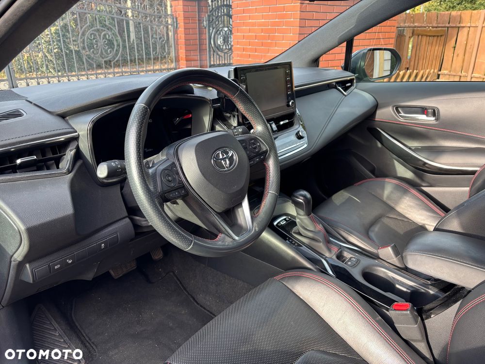 Toyota Corolla 2.0 Hybrid GR Sport - 13