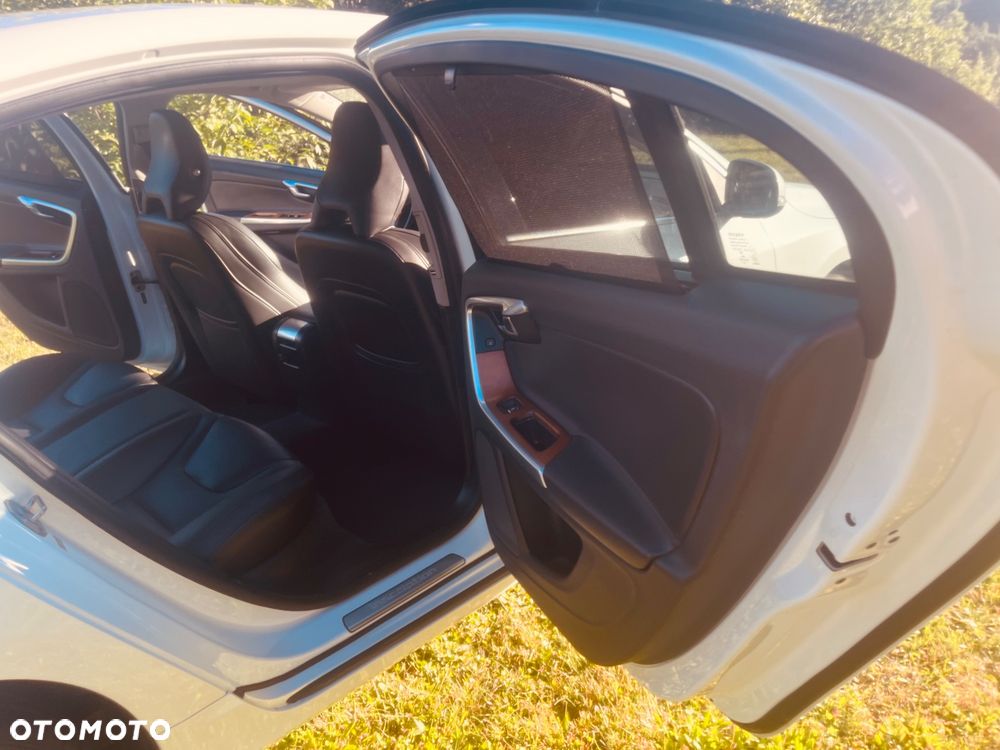 Volvo S60 - 12