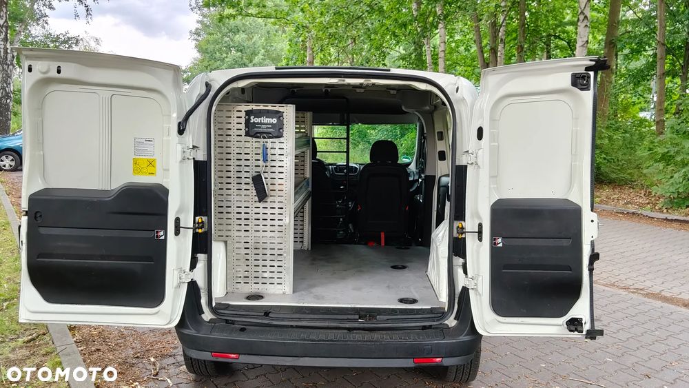 Opel COMBO - 13