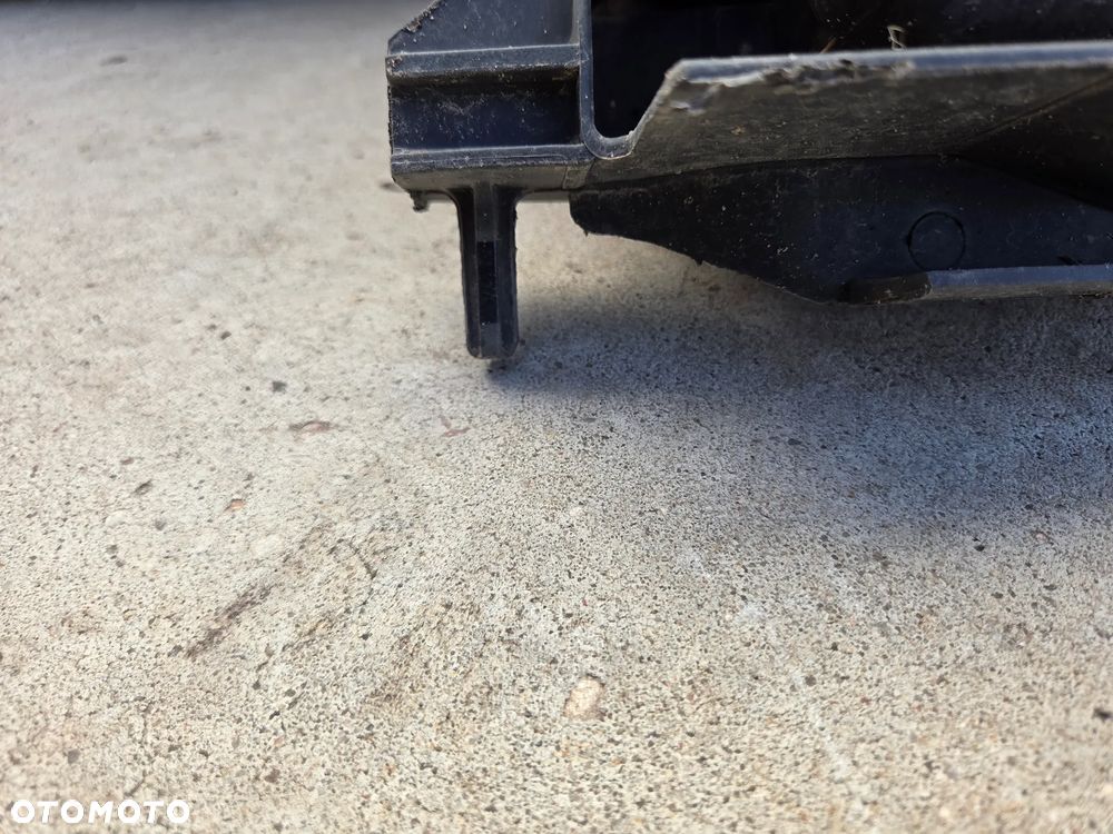 Pas przedni 1.6 E HDI Citroen C4 II B7 - 7