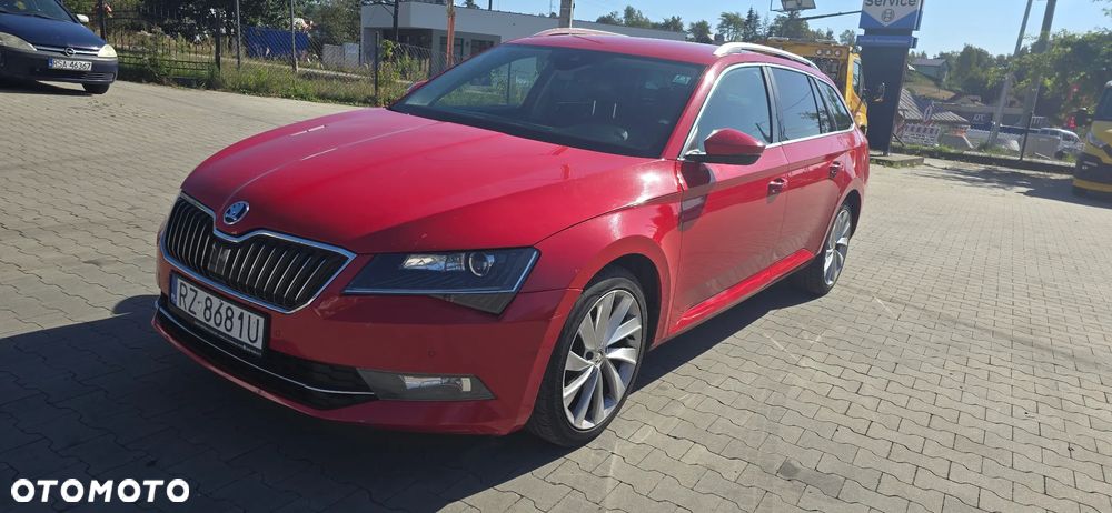 Skoda Superb 2.0 TDI 4x4 Active DSG - 2