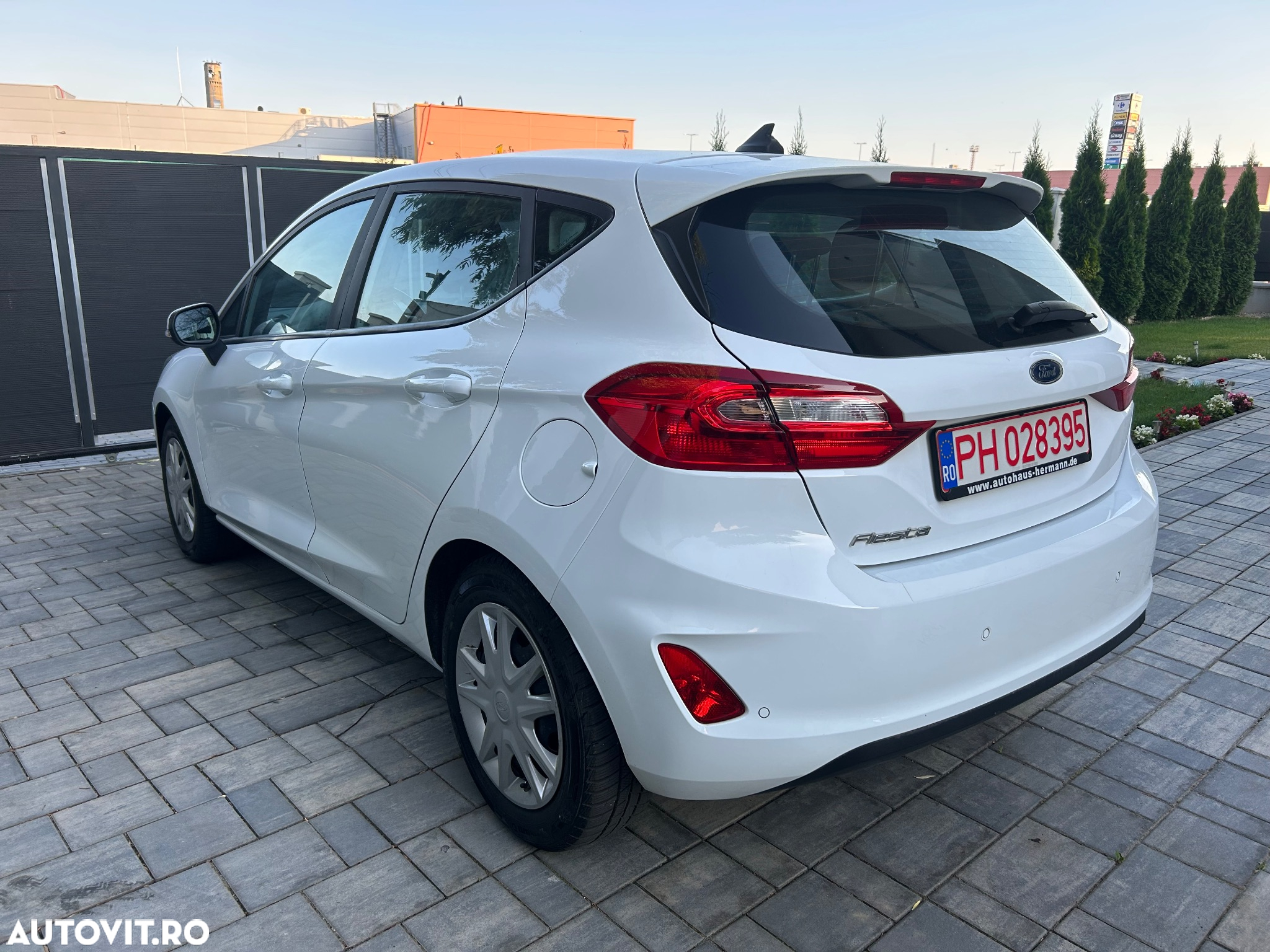 Ford Fiesta - 4