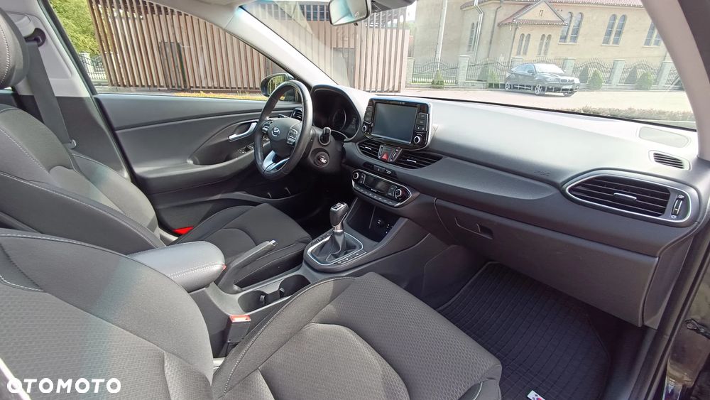 Hyundai i30 1.4 T-GDI Passion Plus - 16