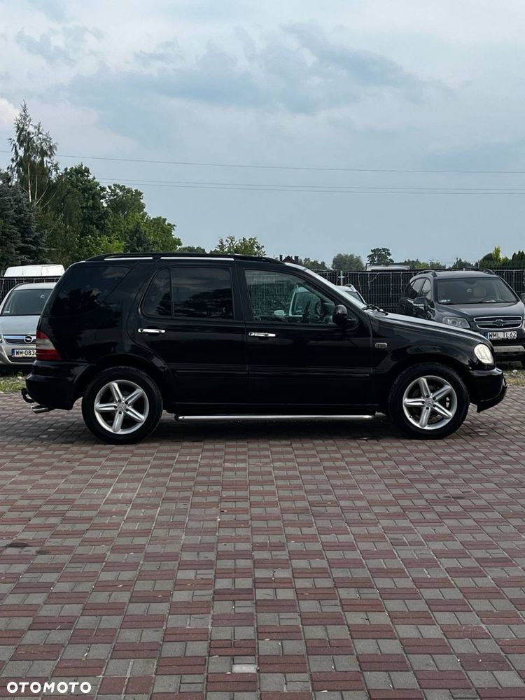 Mercedes-Benz ML - 6