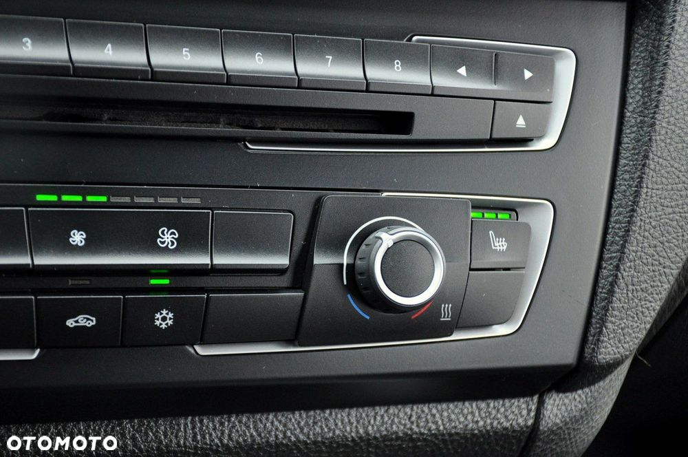 BMW Seria 1 - 34