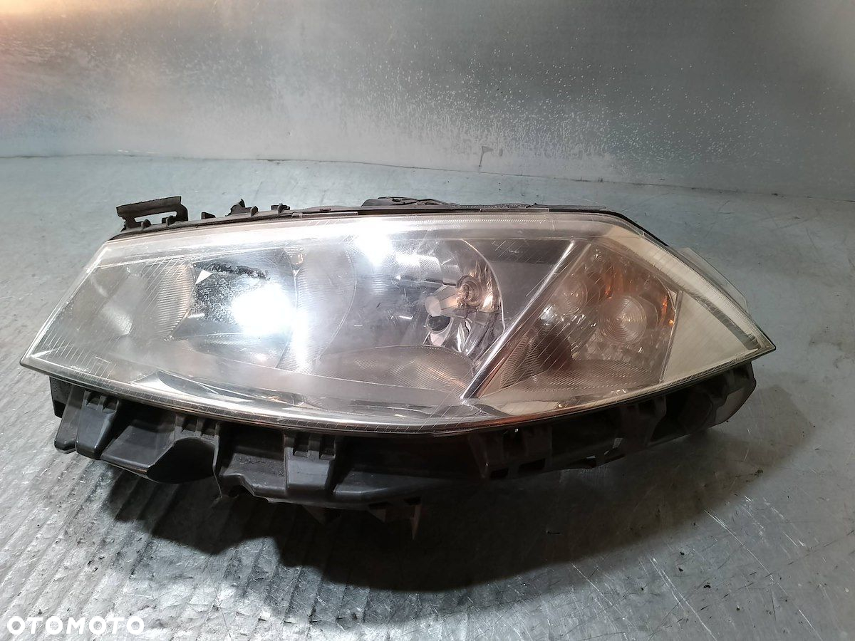 LAMPA PRZÓD LEWA RENAULT MEGANE II 89306999 - 7