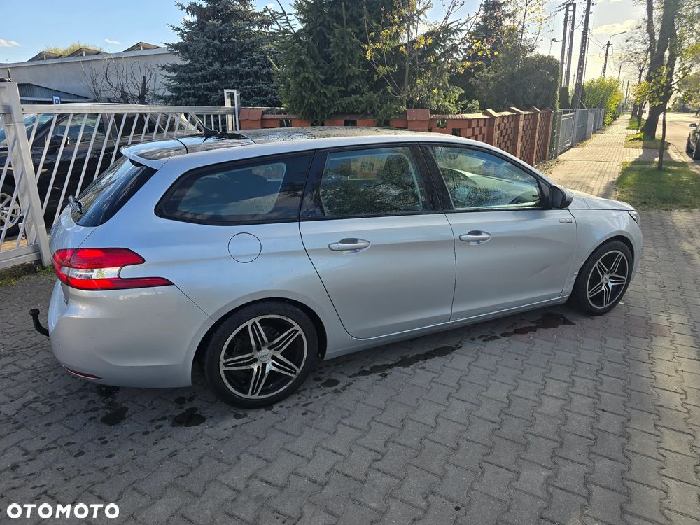 Peugeot 308 1.6 BlueHDi Business Line S&S - 8