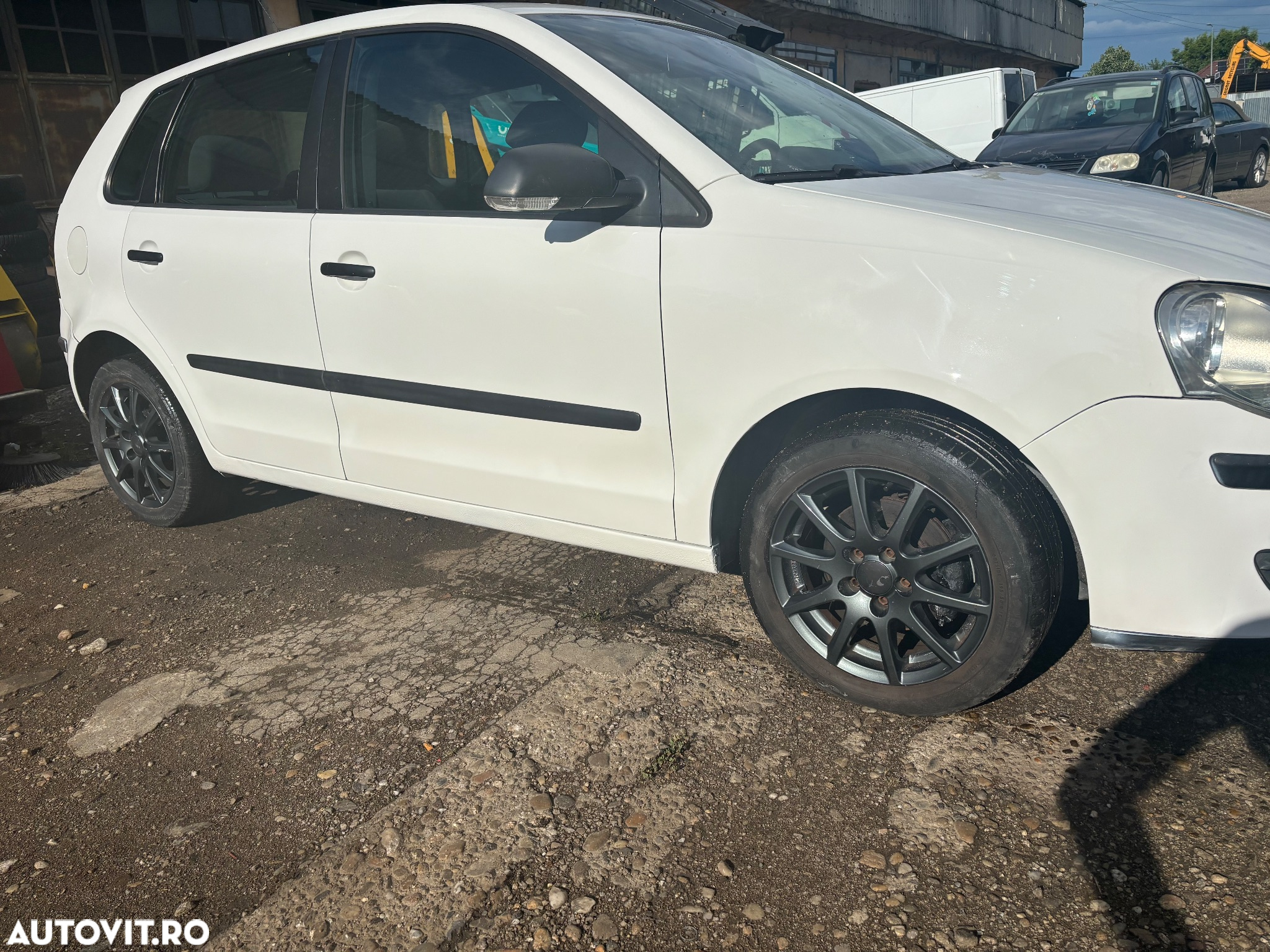 Volkswagen Polo 1.4 Comfortline - 17