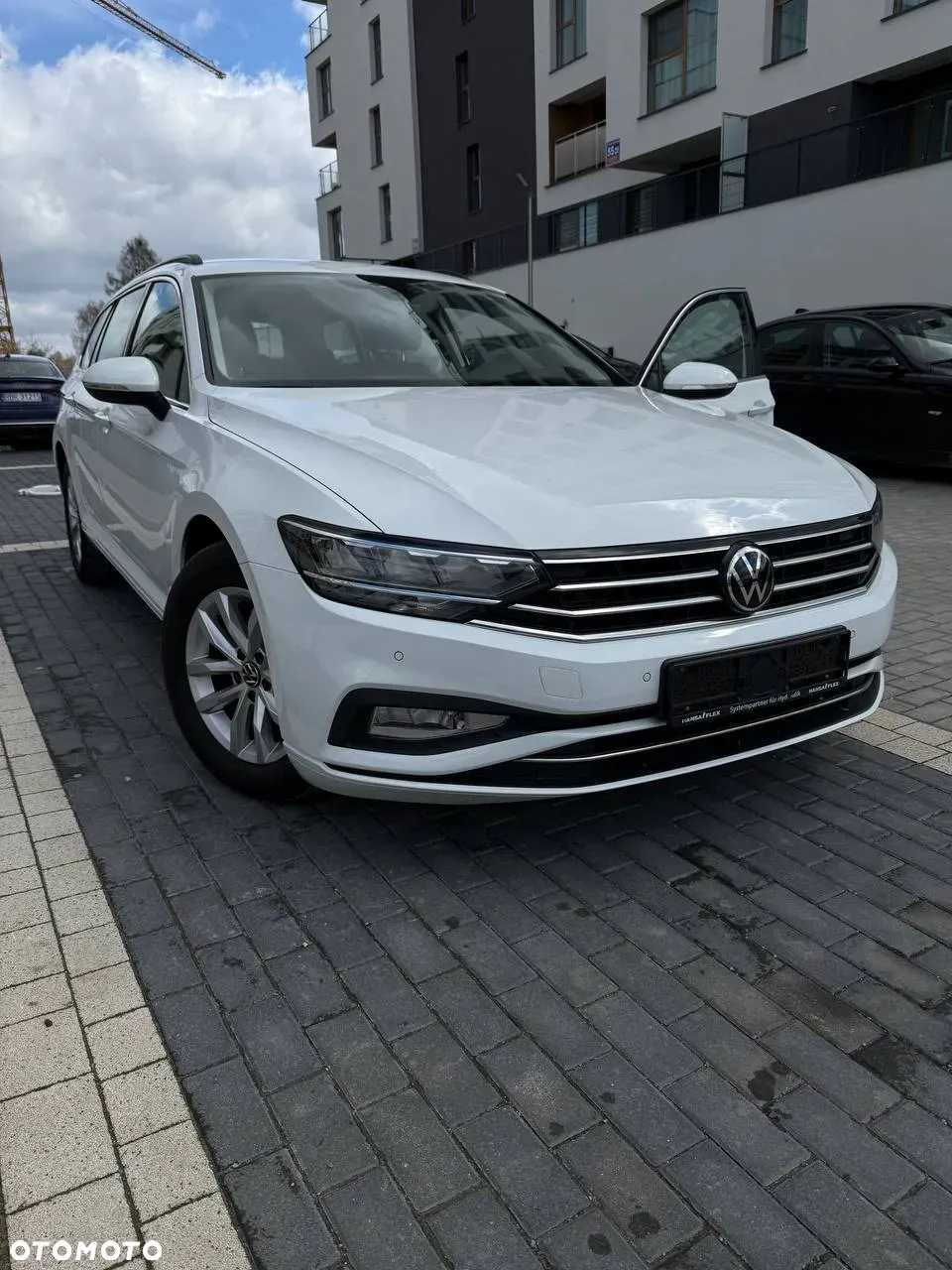 Volkswagen Passat - 2