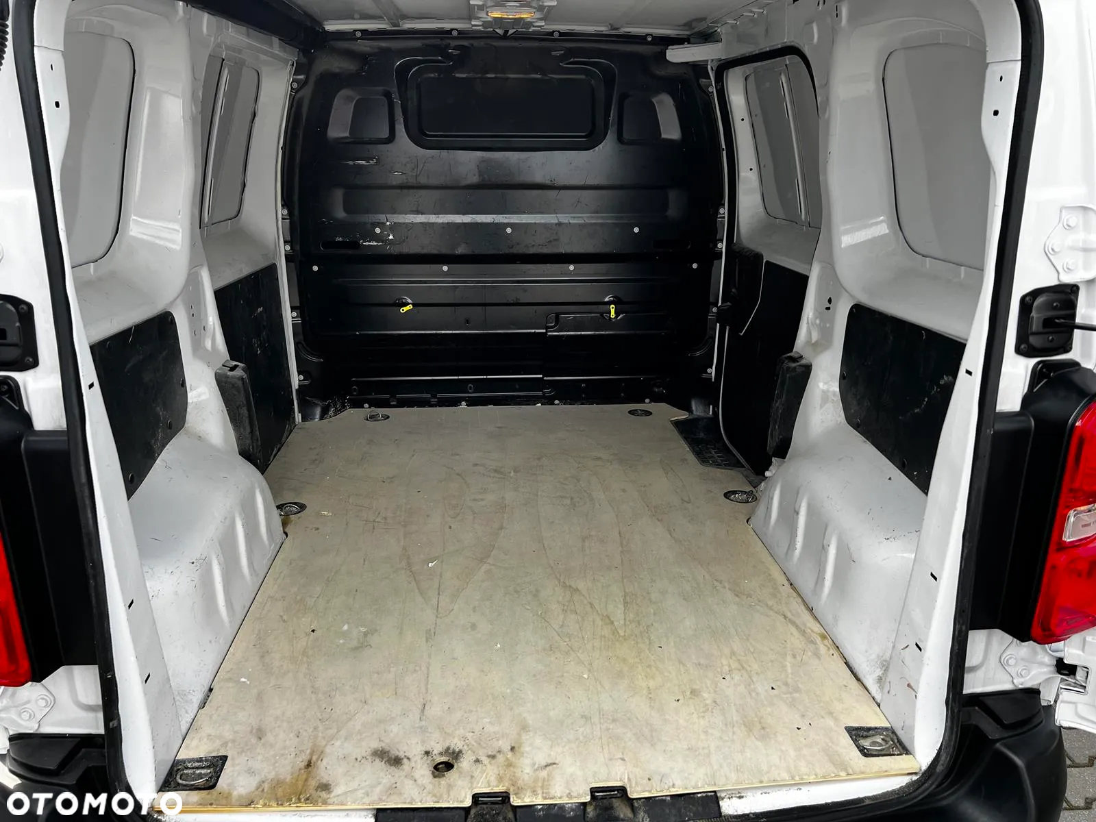 Fiat Scudo Furgon 1.5 Multijet  75kW/102KM Easy Compact - 26