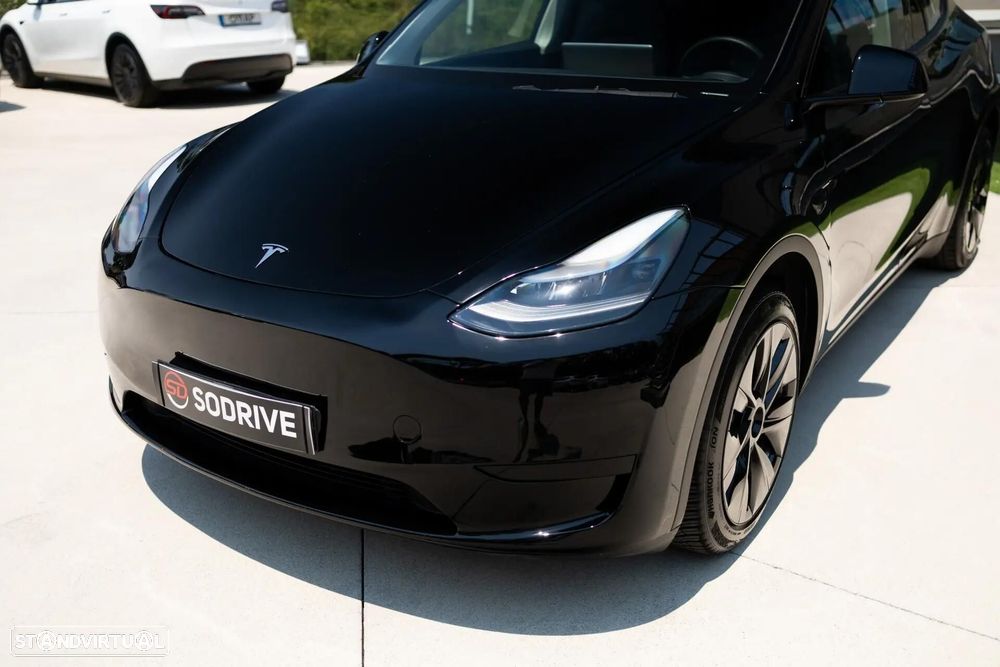 Tesla Model Y Long Range RWD - 20