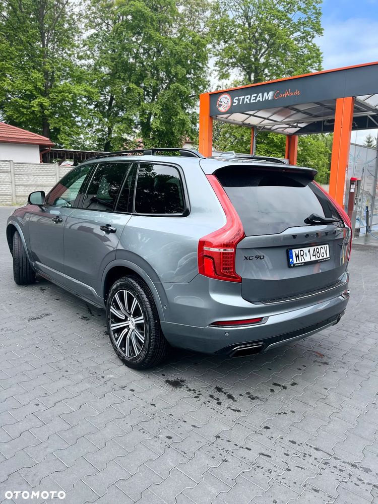Volvo XC 90 T5 AWD Momentum Pro - 4