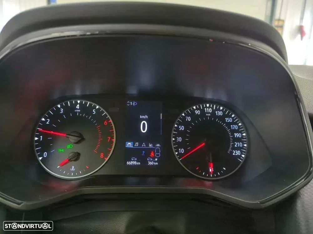 Renault Clio 1.0 TCe Evolution - 29