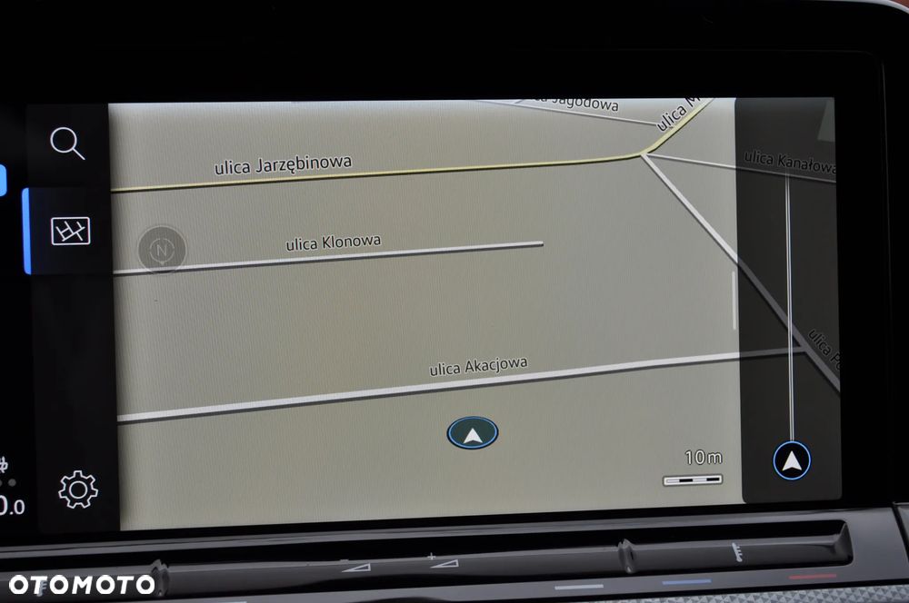 Volkswagen Golf 2.0 TDI SCR Active - 26