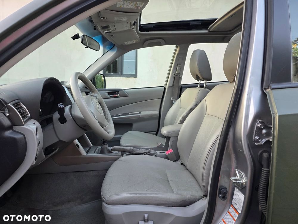Subaru Forester 2.0D Exclusive - 15