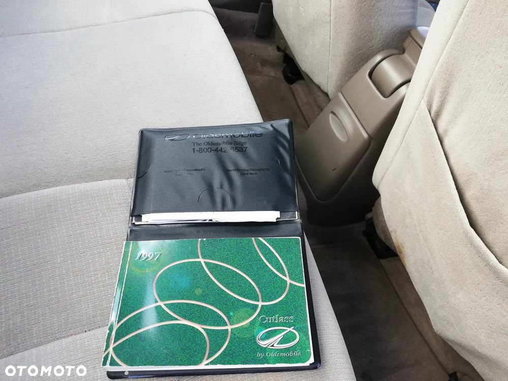 Oldsmobile Cutlass 3.1 International - 13