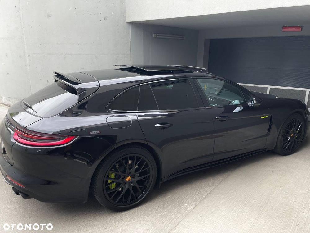 Porsche Panamera - 11