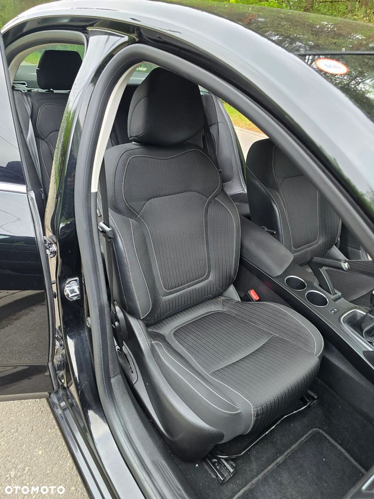 Renault Megane 1.6 SCe Life - 22