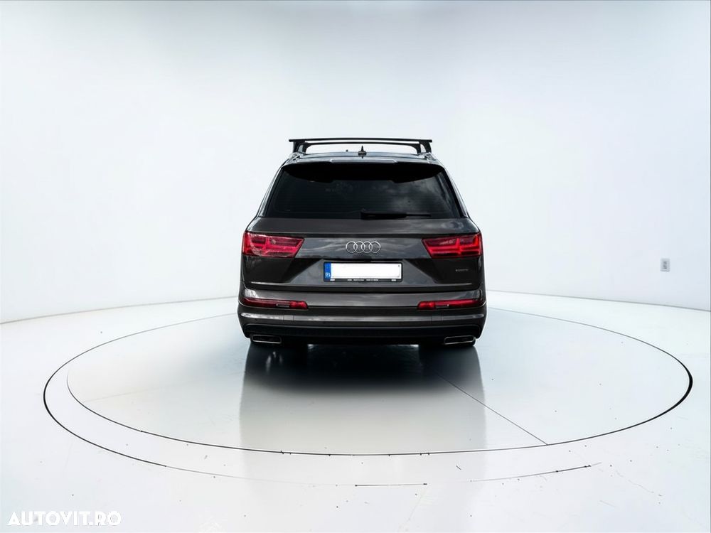 Audi Q7 - 5