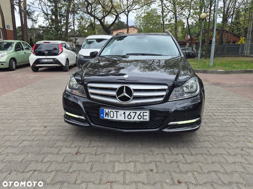 Mercedes-Benz Klasa C 180 (BlueEFFICIENCY) 7G-TRONIC Avantgarde - 17