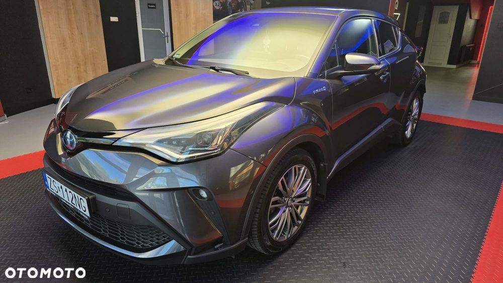 Toyota C-HR 2.0 Hybrid Executive - 2