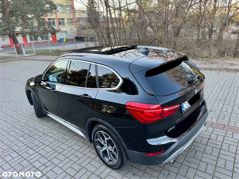 BMW X1 - 15