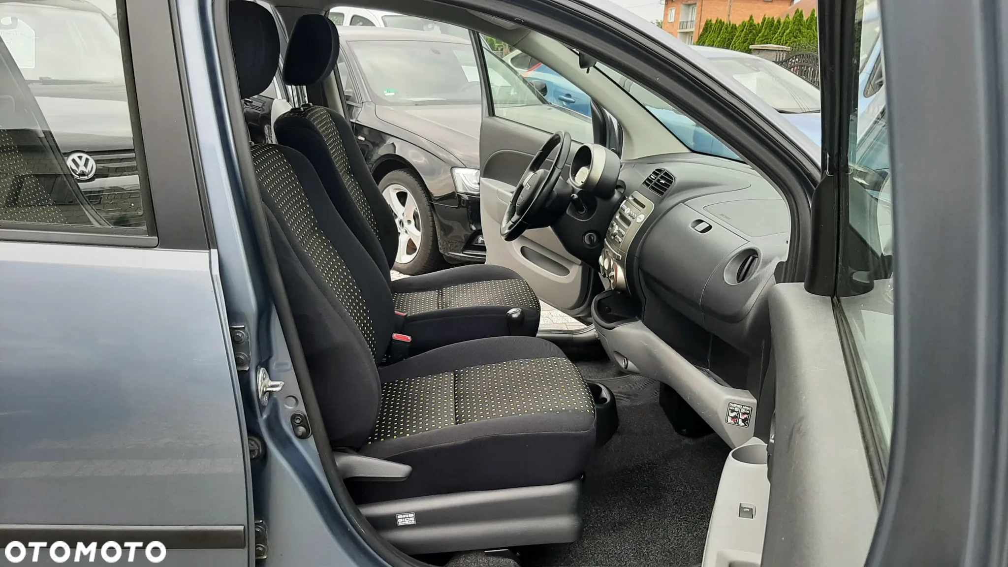 Daihatsu Sirion 1.3 - 13