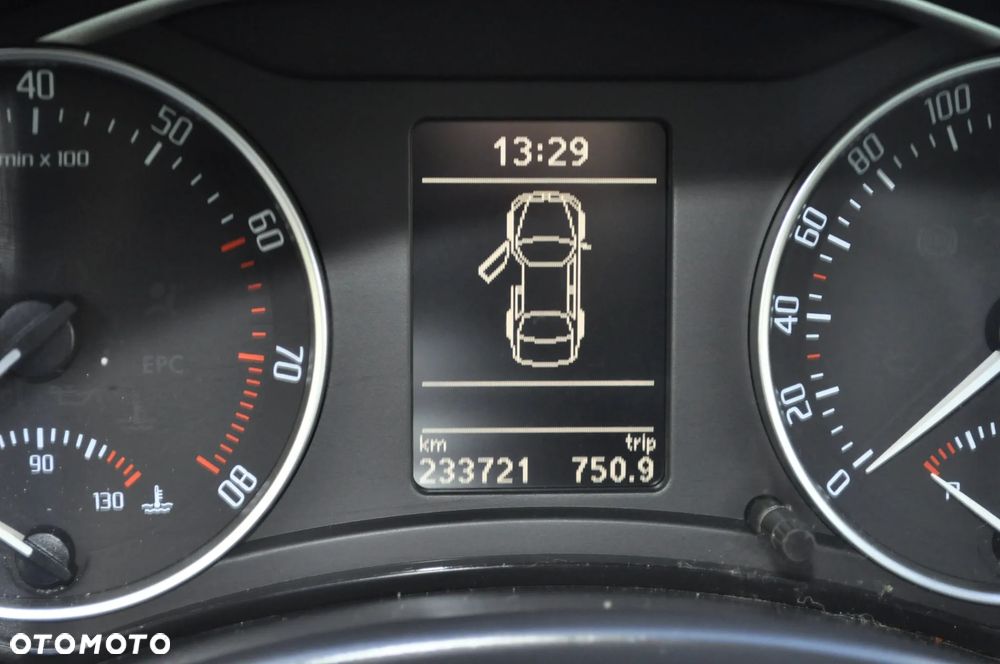 Skoda Octavia - 24