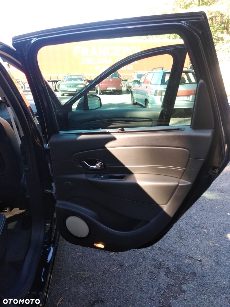 Renault Scenic Energy TCe 130 S&S Xmod Bose Edition - 9