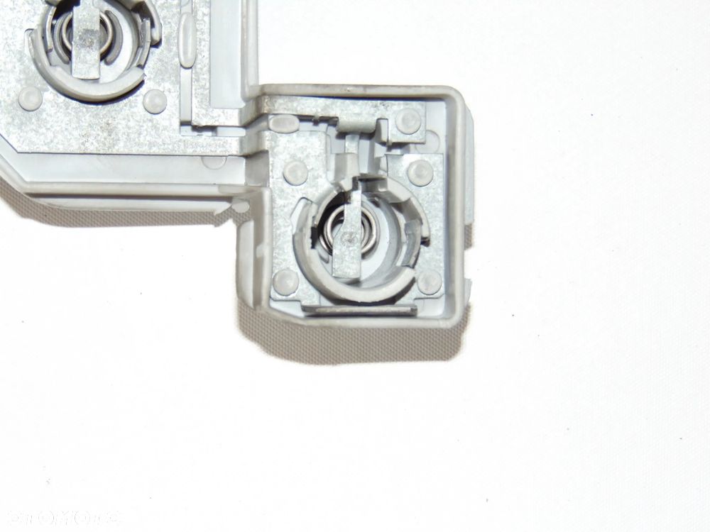 Wkład lewy prawy oprawka żarówek lampy tylnej tył lewej prawej Opel Vectra C HB hatchback liftback sedan 02-05r - 15