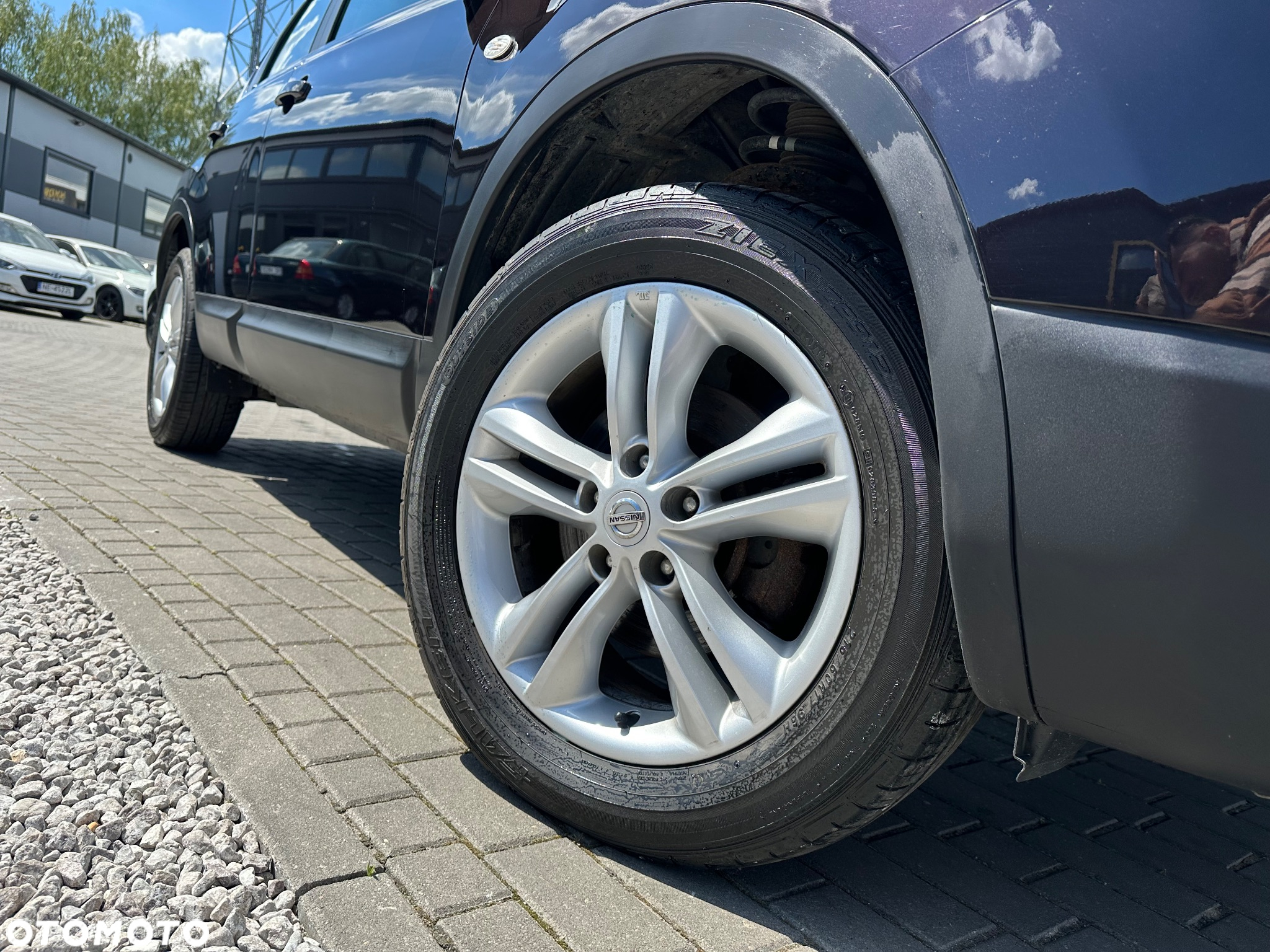 Nissan Qashqai 2.0 dCi DPF 4x4 tekna - 9