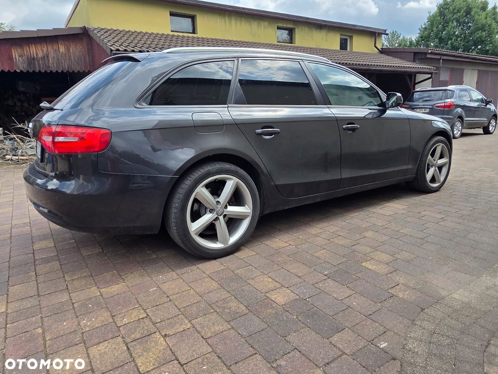 Audi A4 Avant - 3