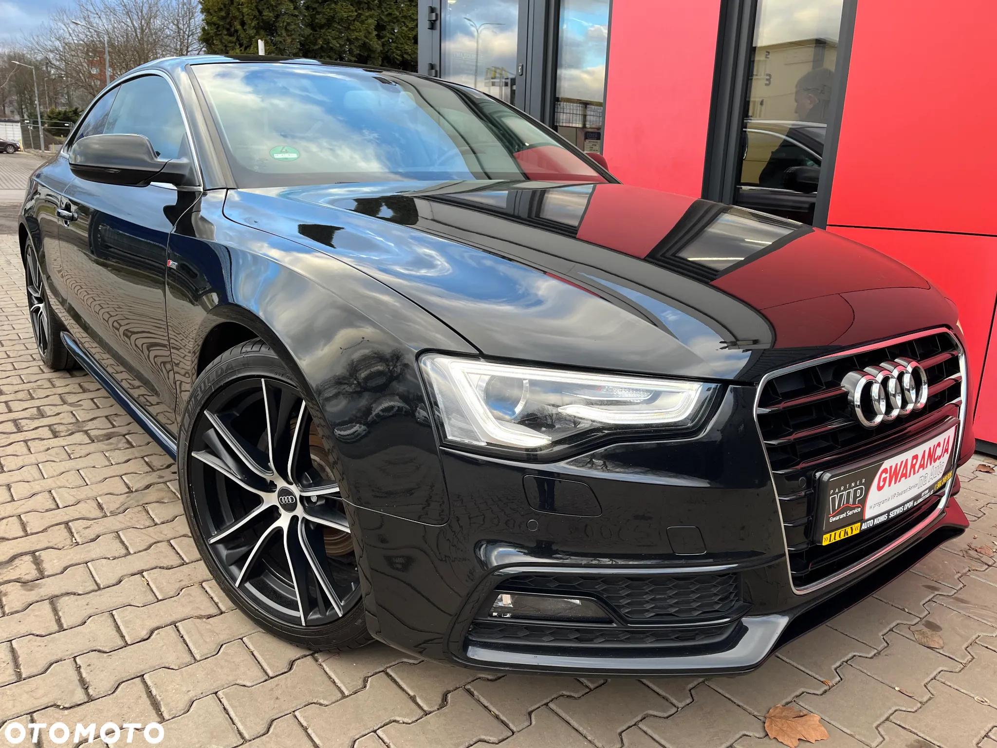 Audi A5 Coupe 2.0 TDI quattro S tronic - 2