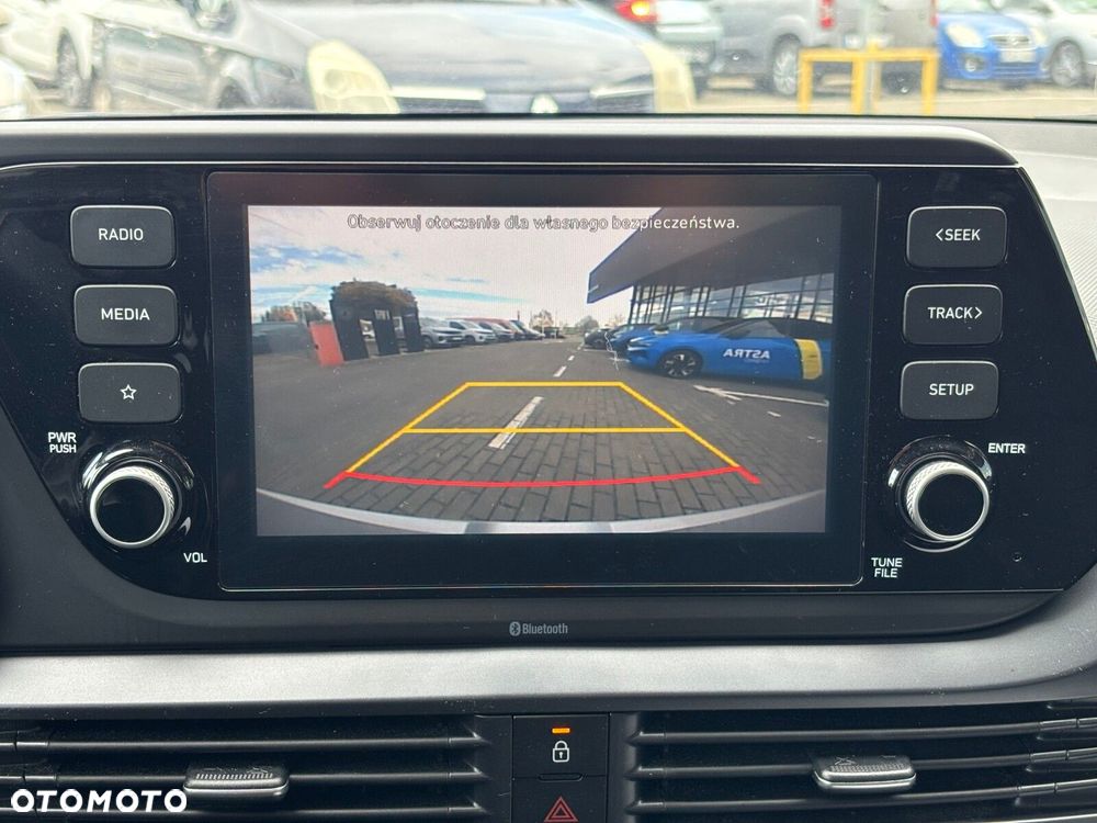 Hyundai i20 - 21