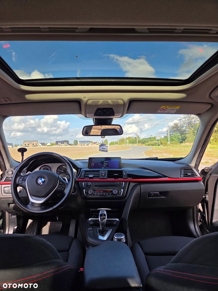 BMW Seria 3 330d Sport Line - 8