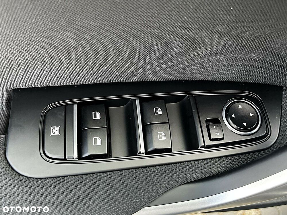 Kia XCeed 1.5 T-GDI M - 10